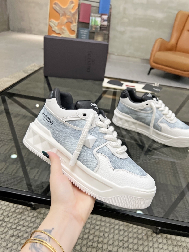 Valentino Sneakers